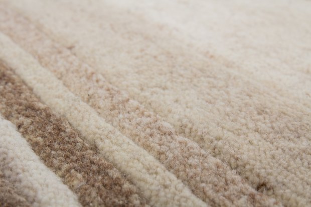 Wollen vloerkleed of tapijt beige Flores